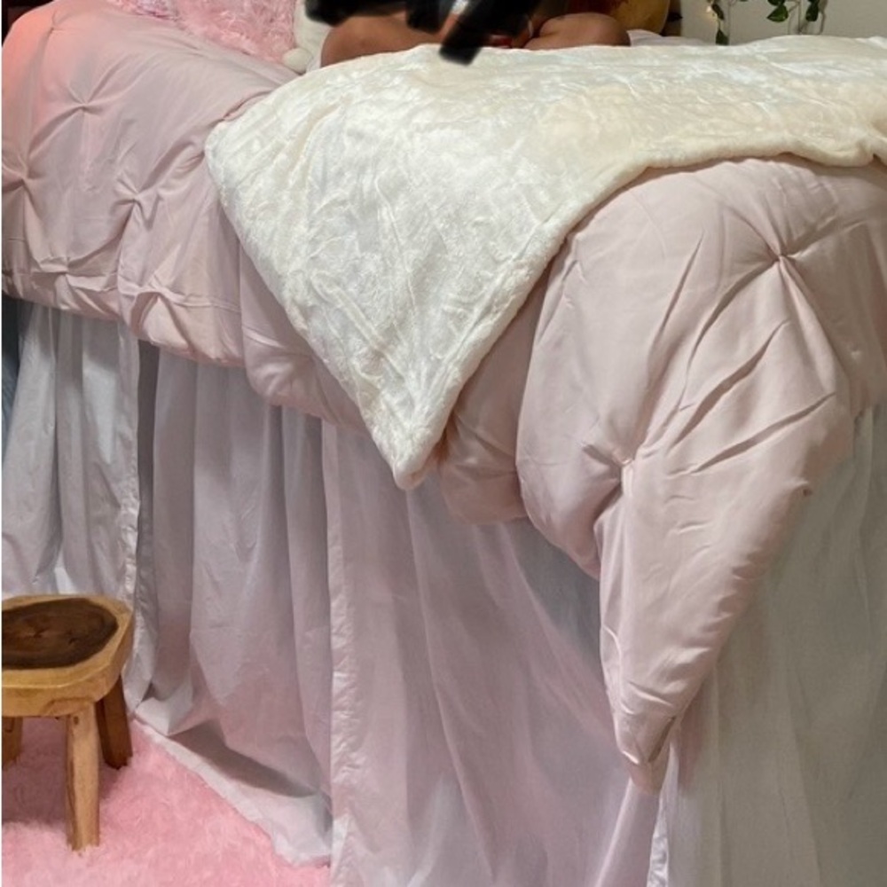 Dormify Extra Long Bedskirt